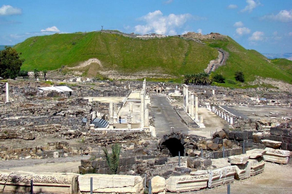 Beth Shean, photo by Leon Mauldin